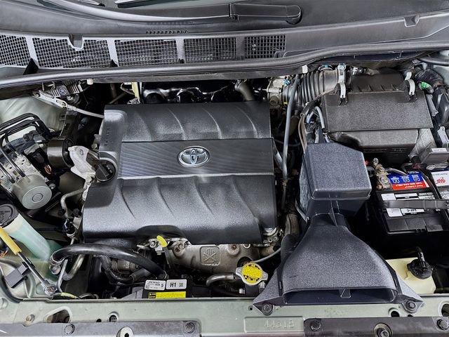 Used 2013 Toyota Sienna XLE FWD image 30