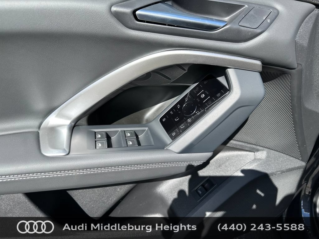 Used 2026 Audi Q5 Premium AWD/4WD image 17