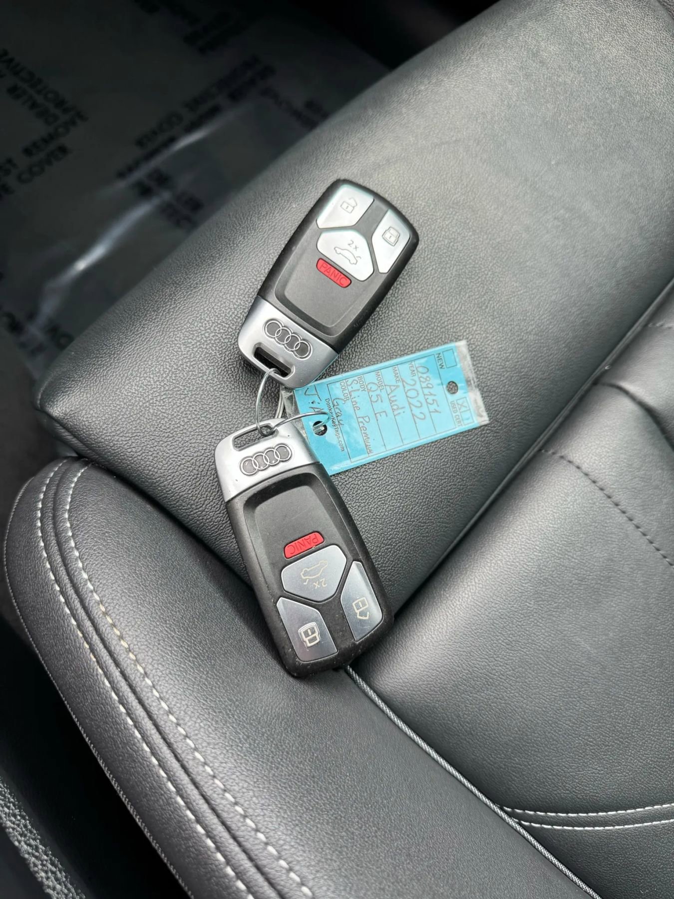 Used 2022 Audi Q5 e Premium w/ Convenience Package image 46