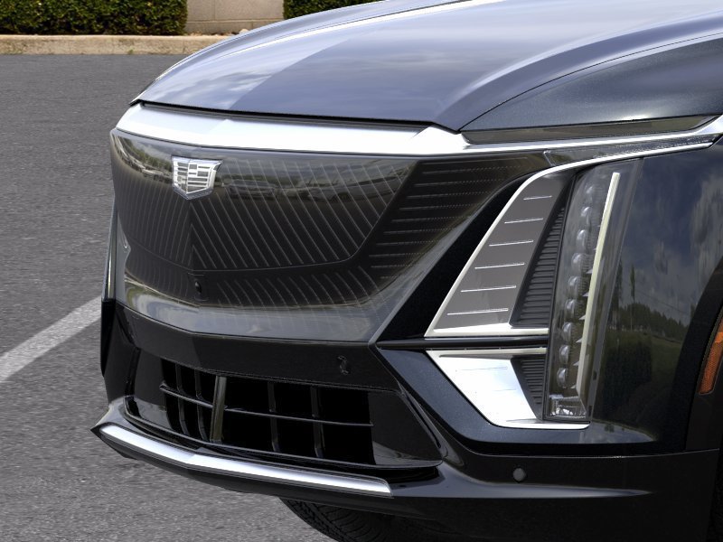 New 2027 Cadillac Lyriq Luxury w/ LPO, Floor Liner Package AWD/4WD image 15