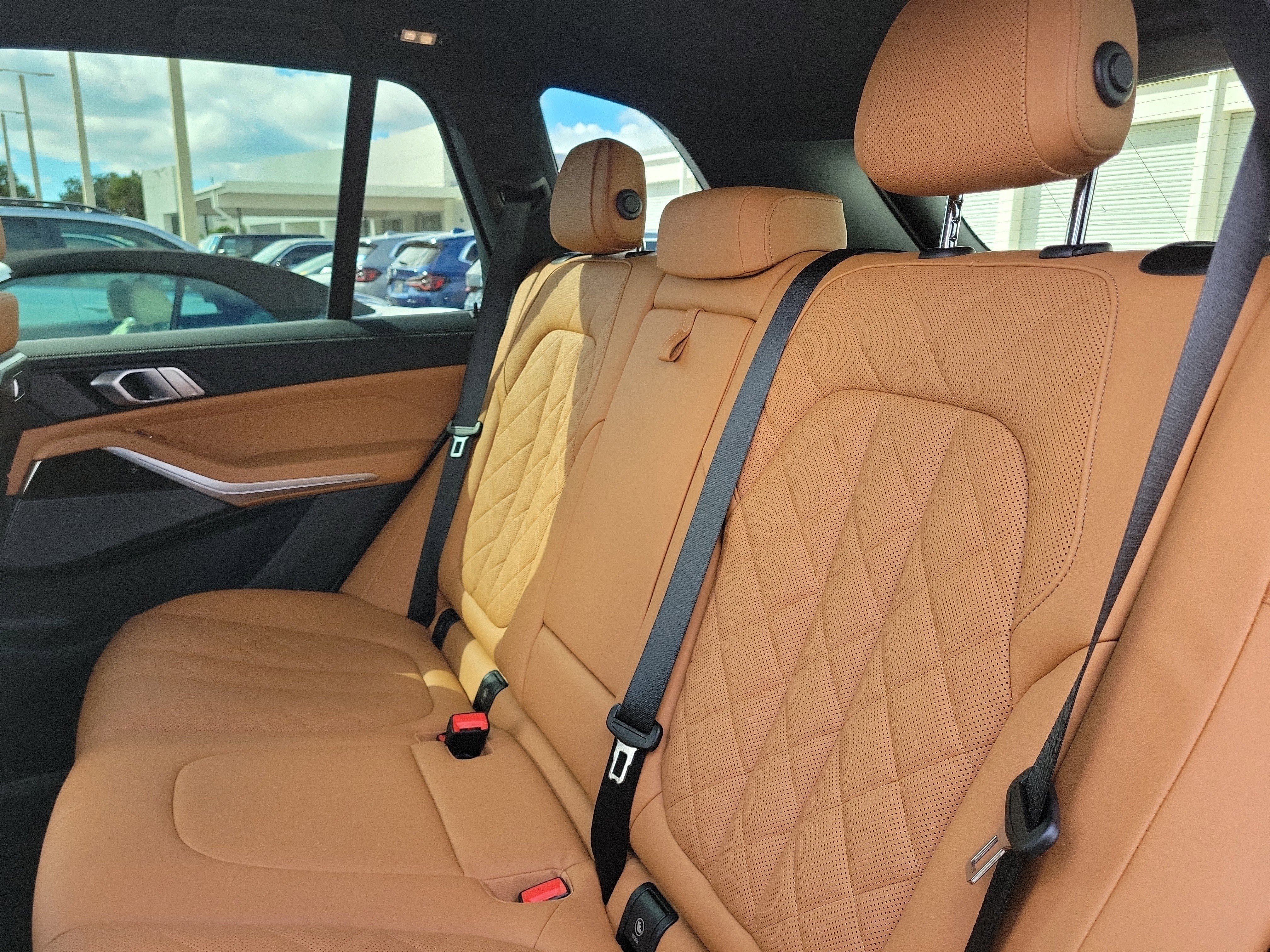 Used 2026 BMW X5 sDrive40i image 11