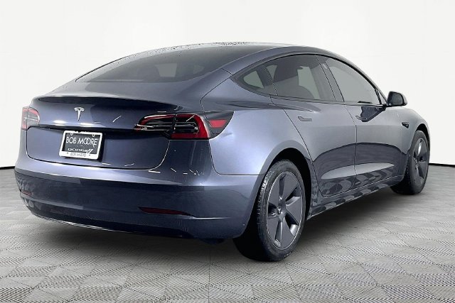 Used 2023 Tesla Model 3 Standard Range RWD image 6