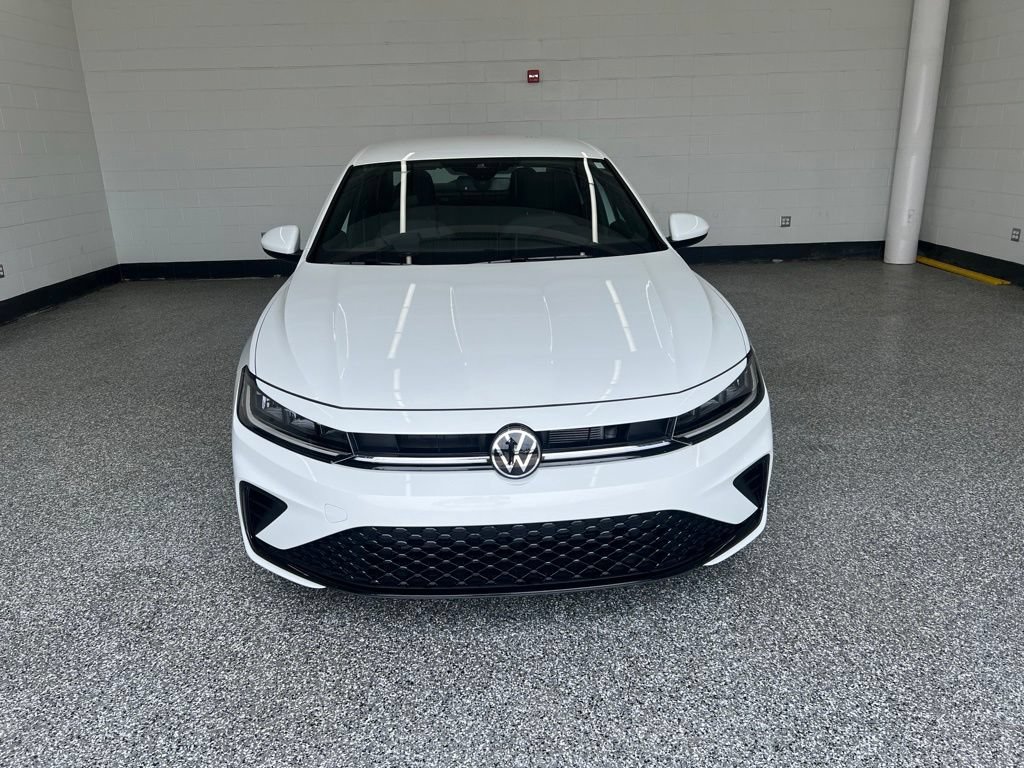 Used 2026 Volkswagen Jetta Sport FWD image 8