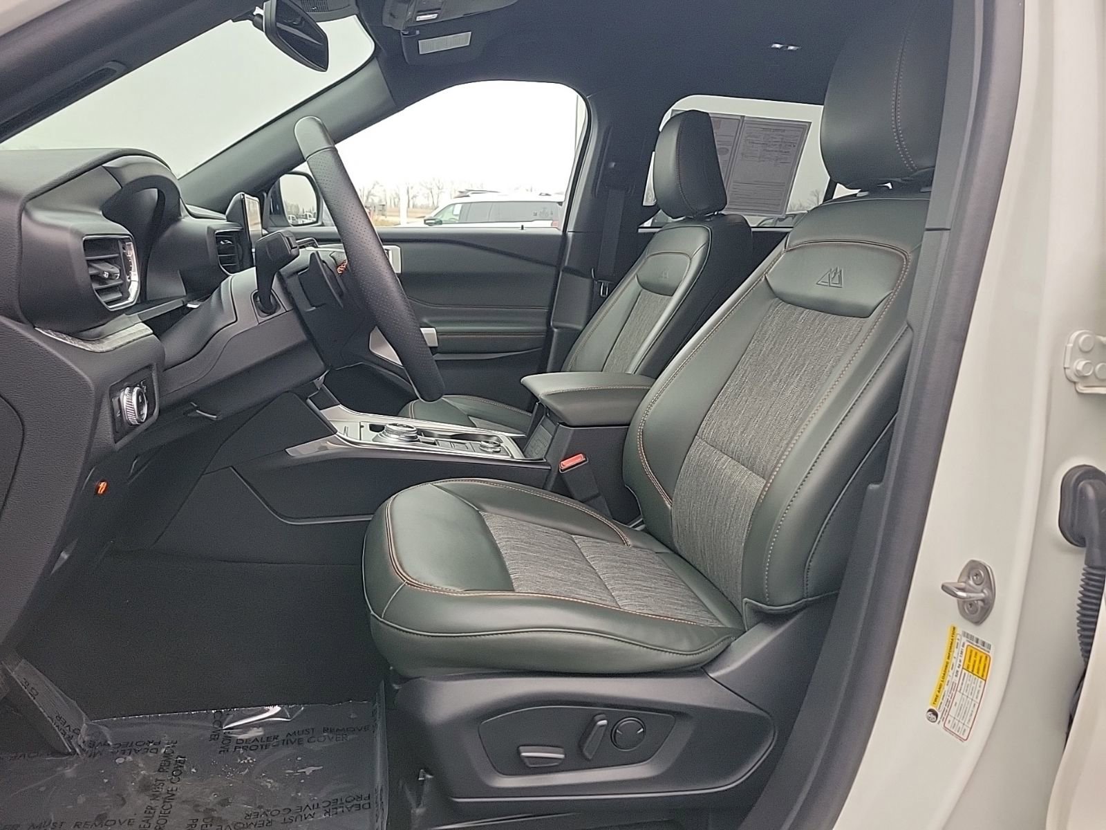 Used 2023 Ford Explorer Timberline w/ Timberline Technology Package image 15