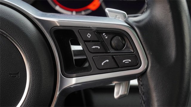 Used 2020 Porsche Panamera 4 image 29