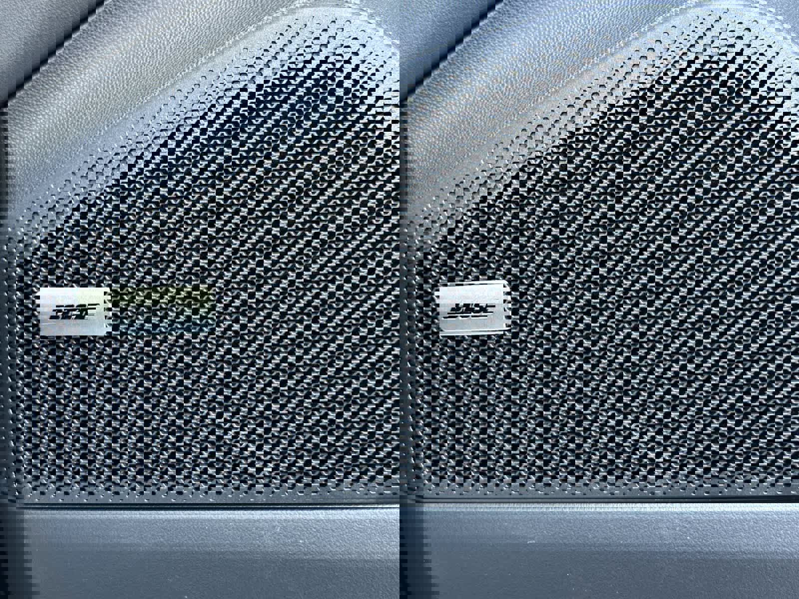 New 2025 Porsche Macan 4 Electric image 20