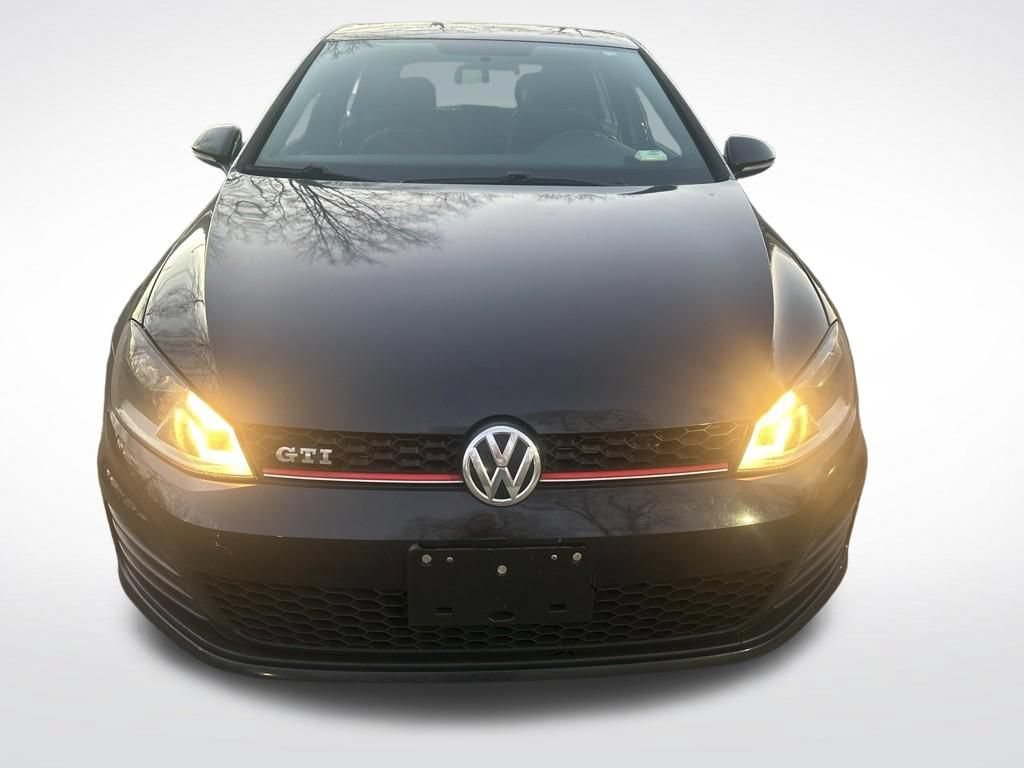 Used 2017 Volkswagen GTI S FWD image 4