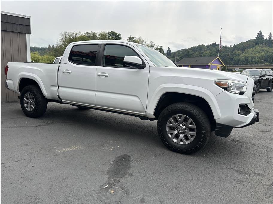 Used 2019 Toyota Tacoma 4x4 Double Cab image 10