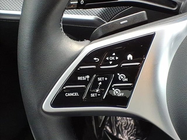Used 2025 Mercedes-Benz C 300 4MATIC Sedan image 9