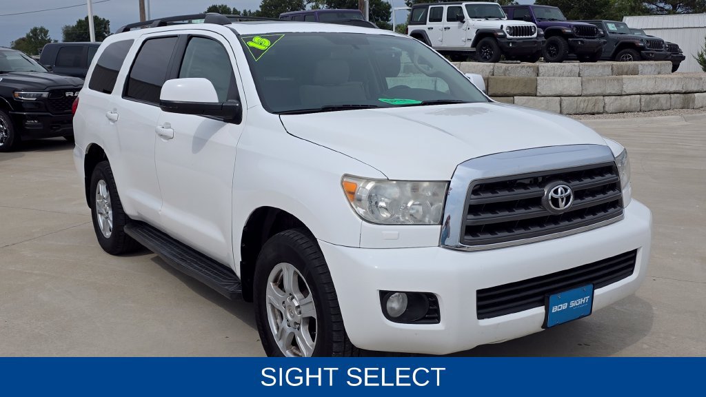 Used 2013 Toyota Sequoia SR5 AWD/4WD image 7