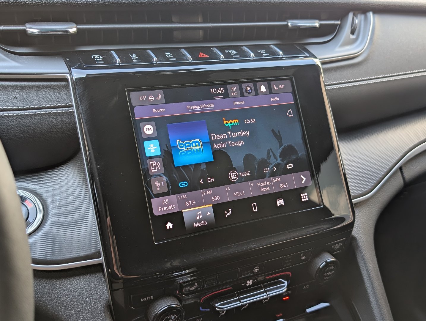 Used 2025 Jeep Grand Cherokee Altitude AWD/4WD image 14