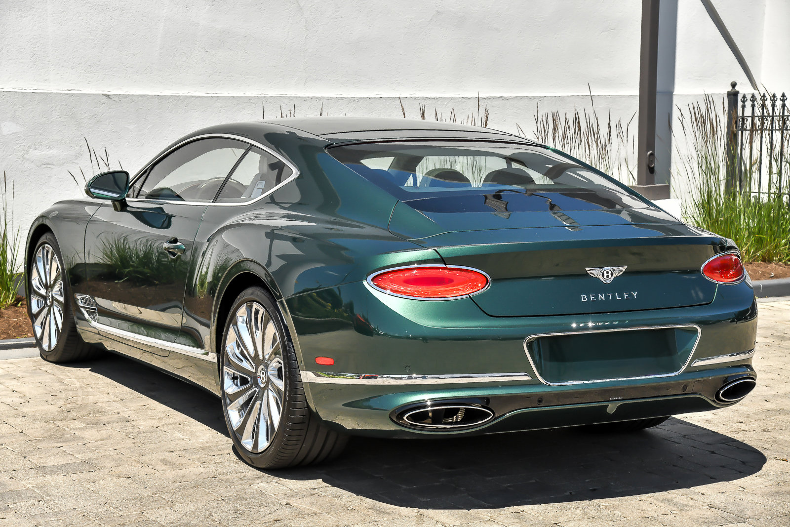 Used 2024 Bentley Continental GT Mulliner image 11
