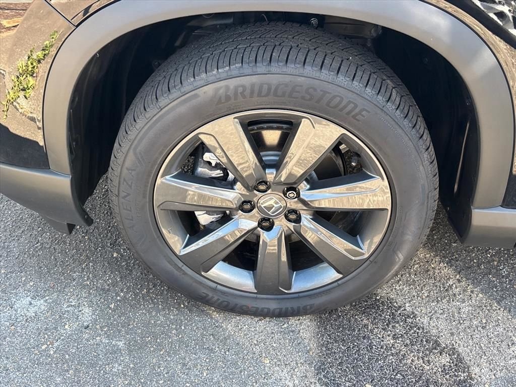 Used 2026 Honda Pilot Sport image 13