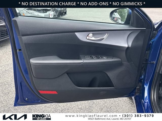 Used 2024 Kia Forte LXS FWD image 19