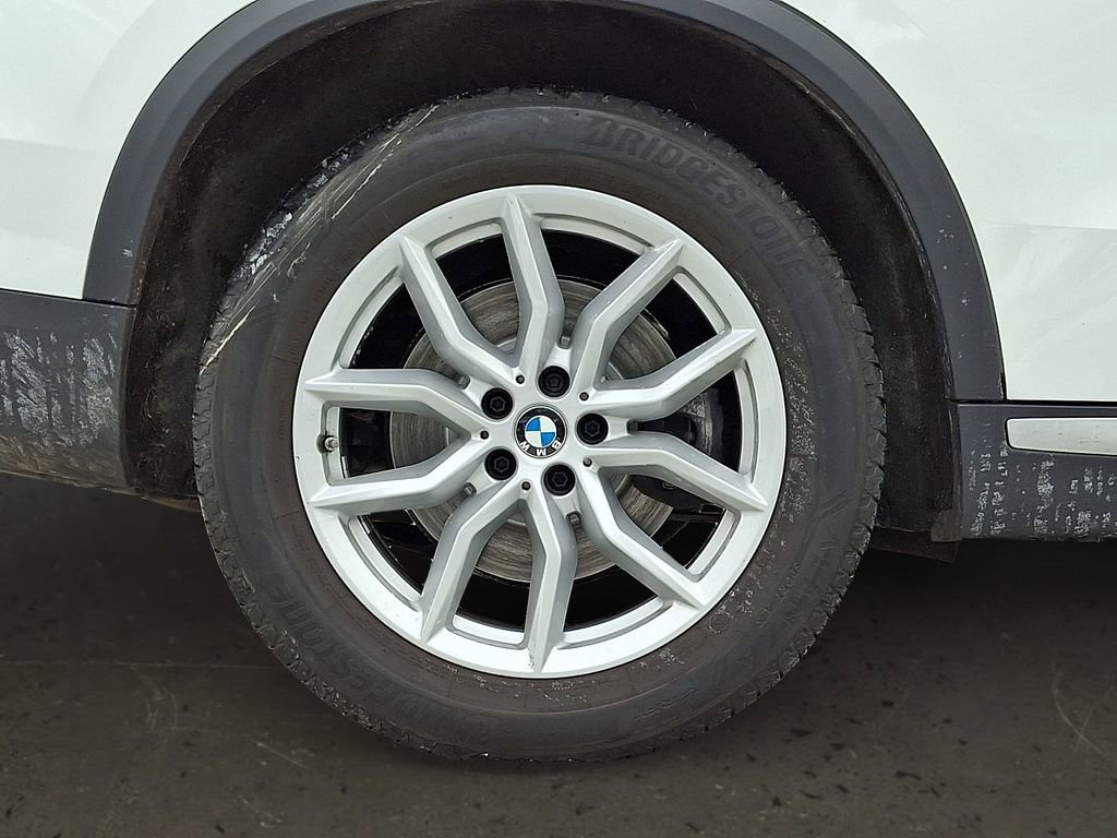 Certified 2023 BMW X5 xDrive40i w/ Premium Package image 9