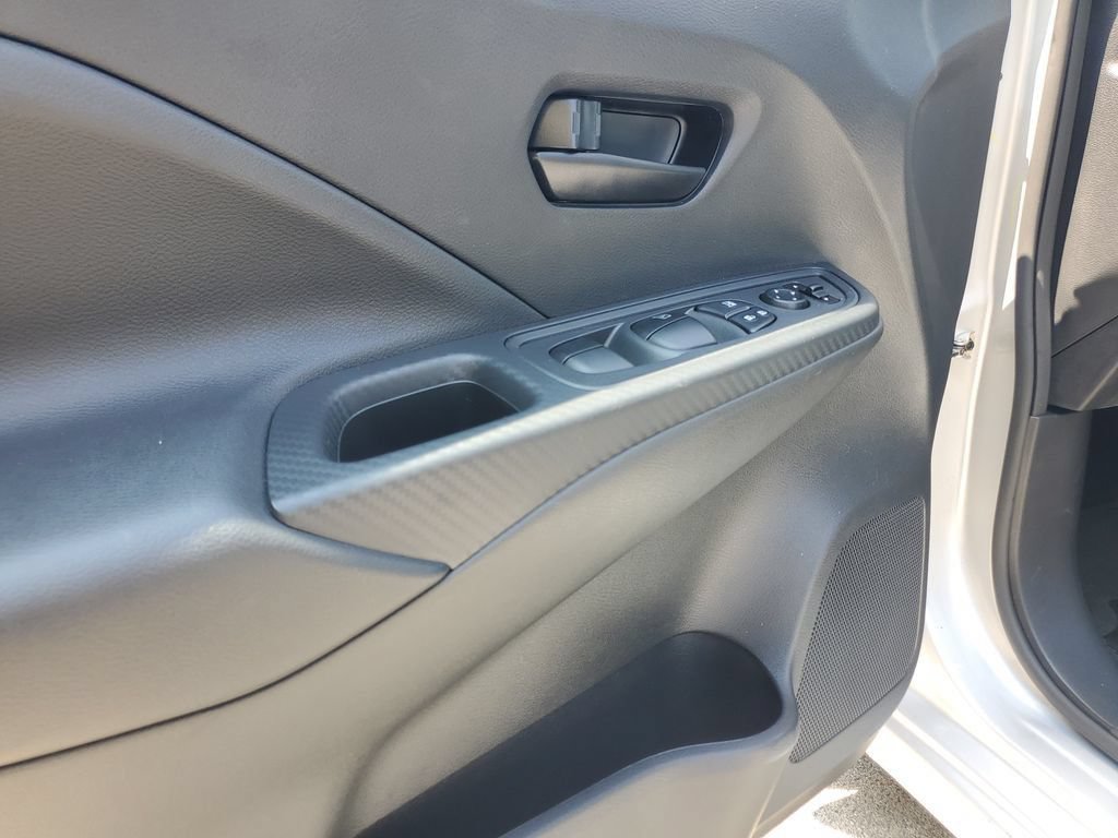 Used 2025 Nissan Versa S w/ S Plus Package FWD image 19