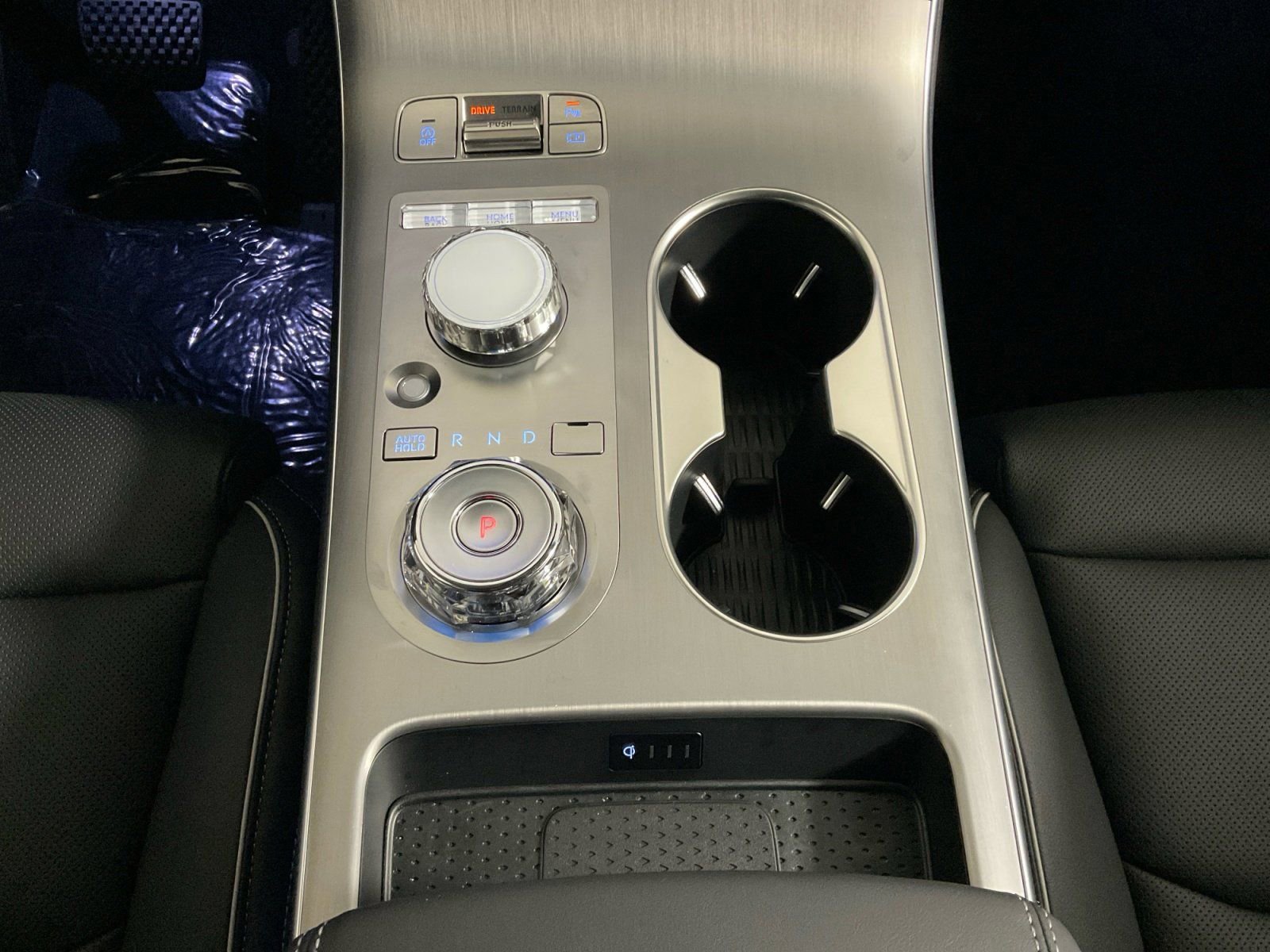 Used 2026 Genesis GV70 2.5T Advanced image 21