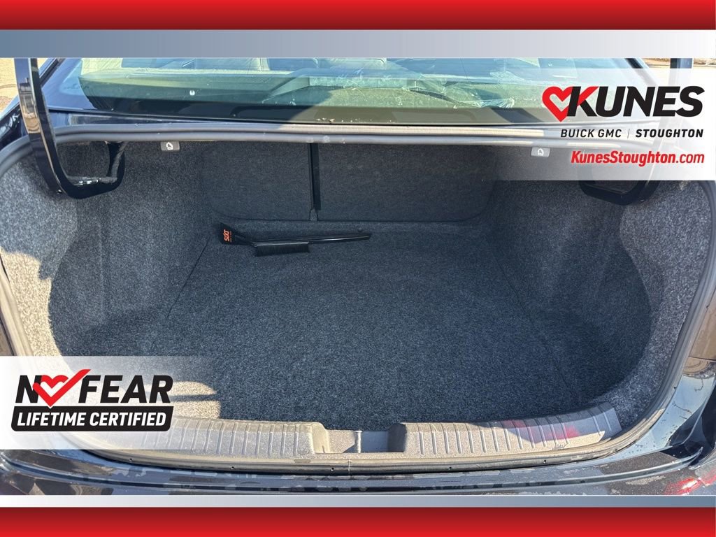 Used 2024 Volkswagen Jetta SE image 18