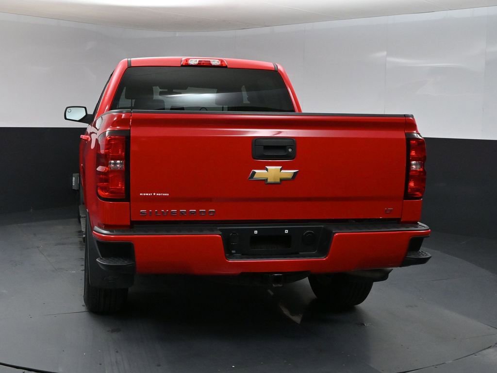 Used 2018 Chevrolet Silverado 1500 LT w/ All Star Edition AWD/4WD image 3