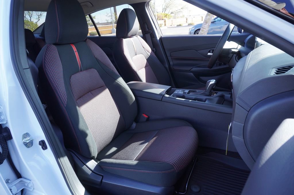 New 2026 Nissan Sentra SR FWD image 12