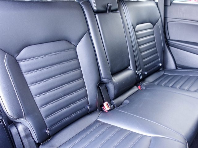 Used 2024 Ford Edge SEL w/ Convenience Package image 32