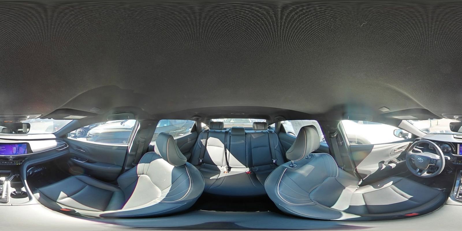 Used 2025 Toyota Crown XLE image 42