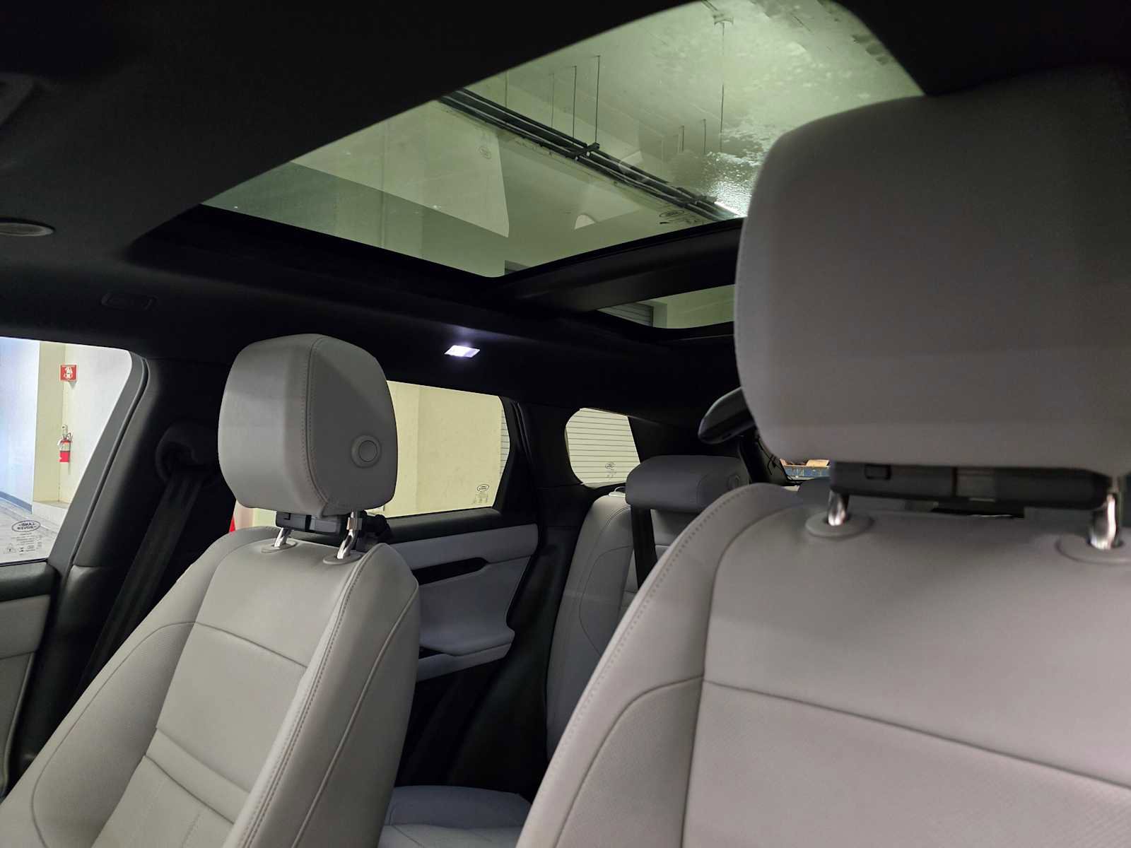 New 2026 Land Rover Range Rover Evoque S AWD/4WD image 23