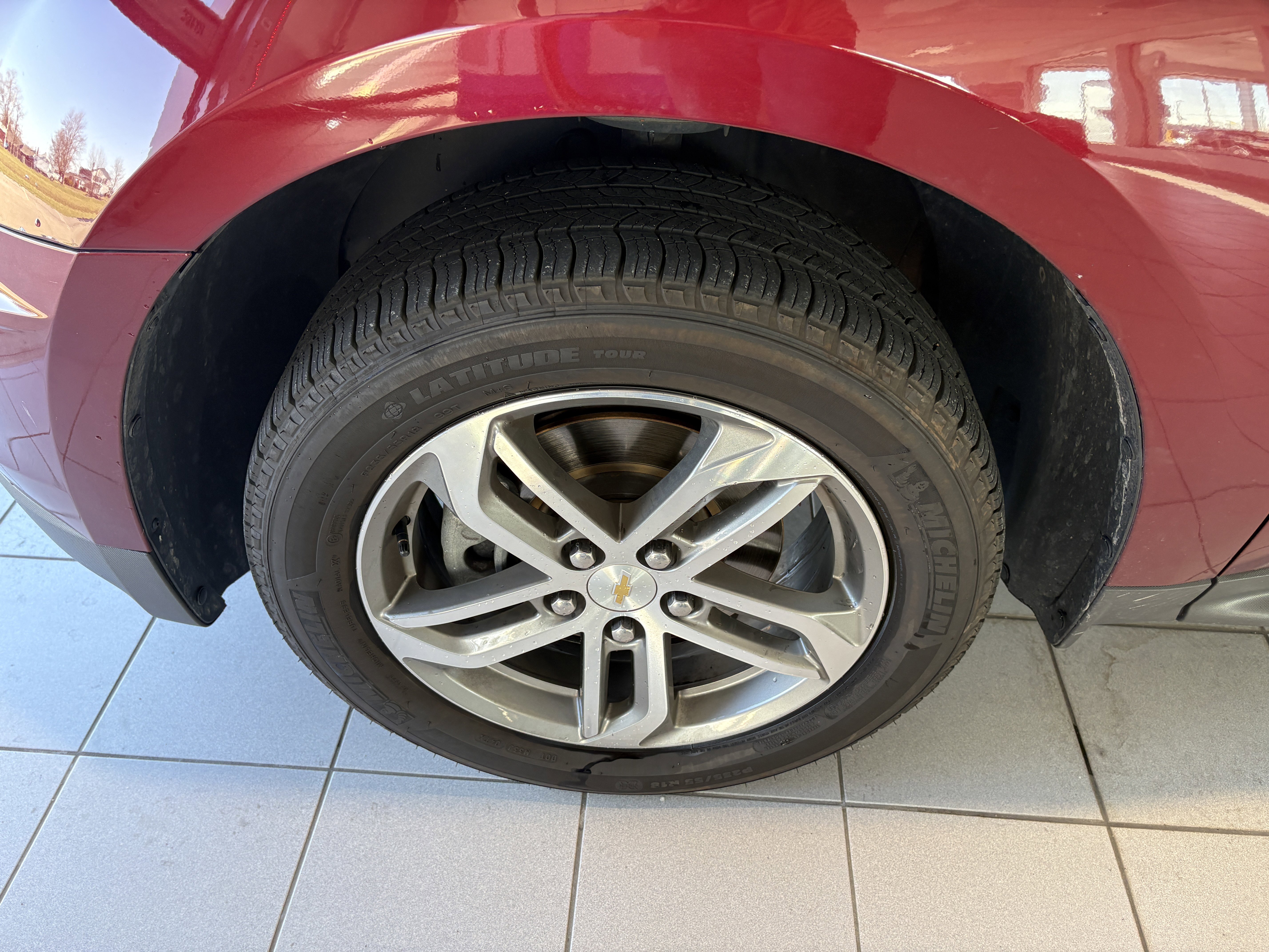 Used 2016 Chevrolet Equinox LTZ w/ Enhanced Convenience Package image 8