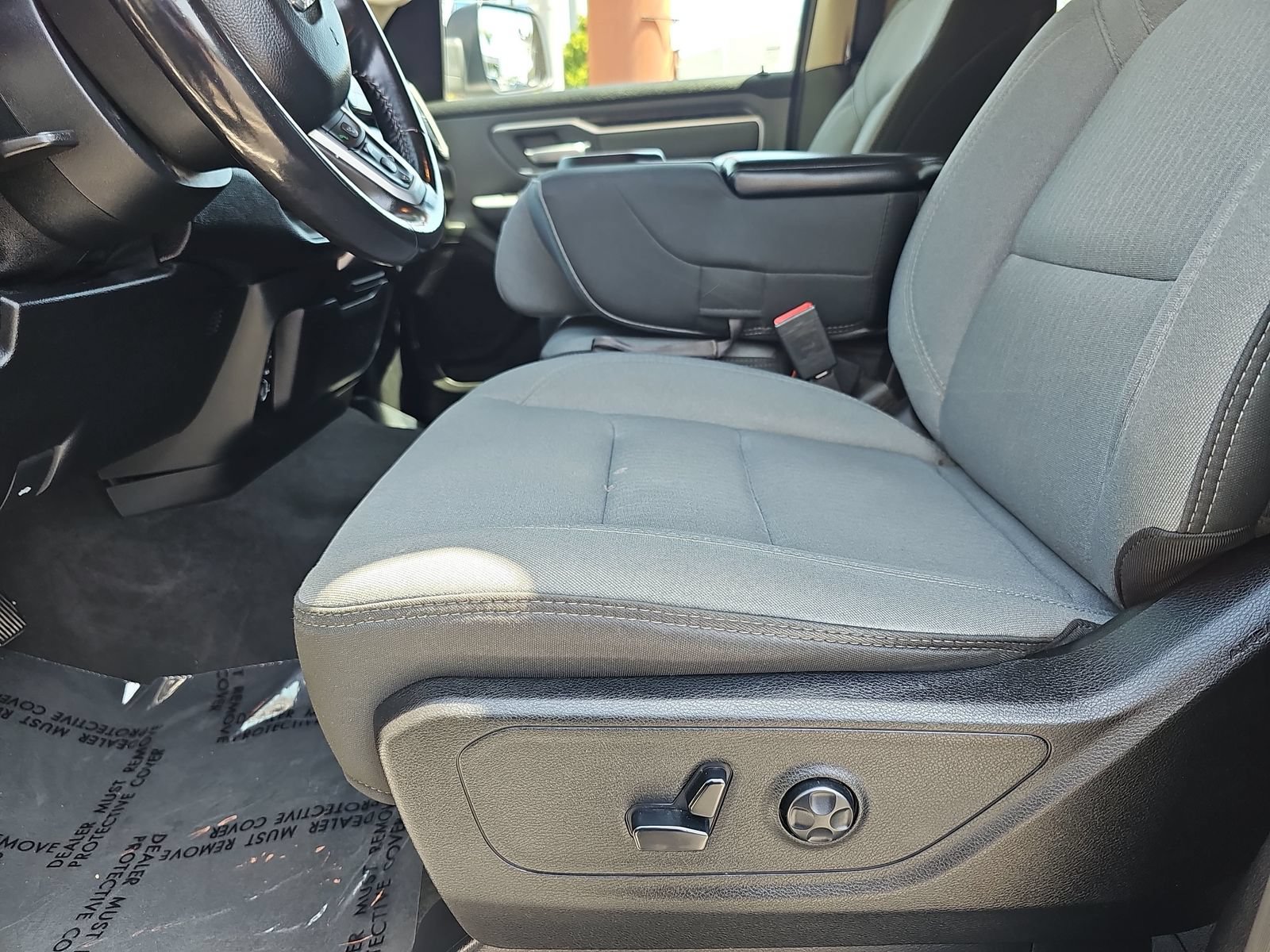 Used 2020 RAM 1500 Big Horn AWD/4WD image 29