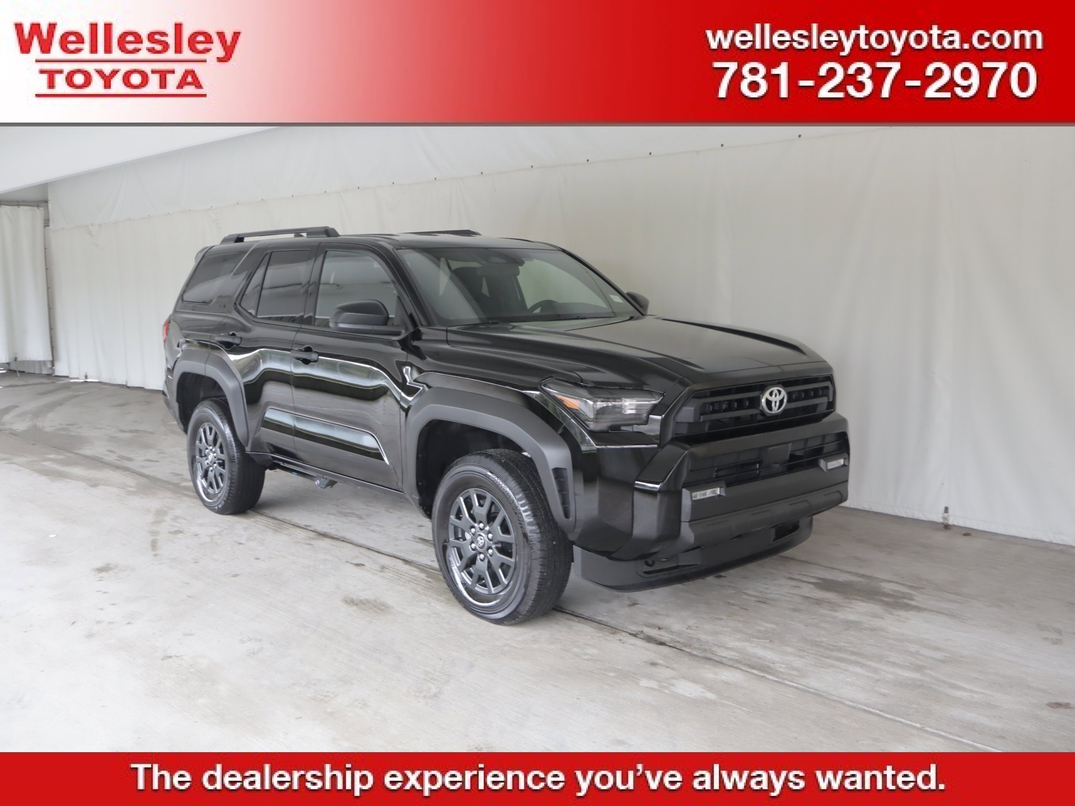 Used 2025 Toyota 4Runner SR5 AWD/4WD image 1