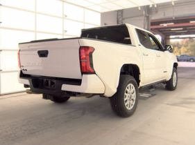 Used 2024 Toyota Tacoma SR5 AWD/4WD image 9