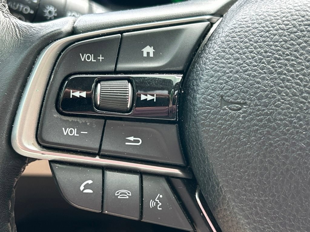 Used 2018 Honda Accord EX-L image 25