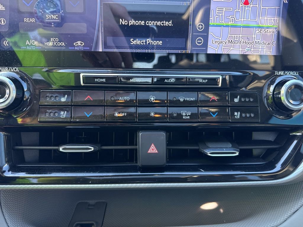 Used 2022 Toyota Highlander Platinum image 15