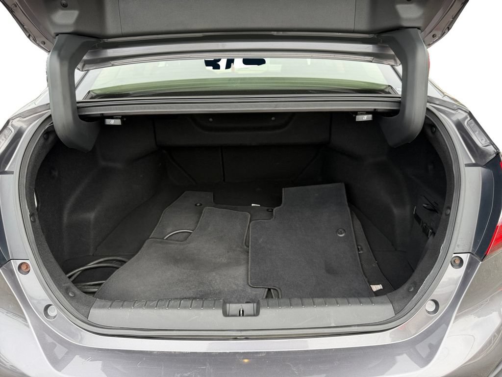 Used 2018 Honda Clarity Touring image 11