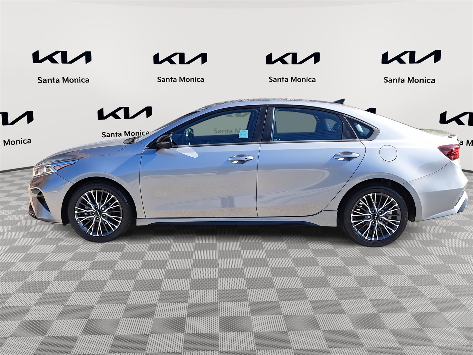 Certified 2023 Kia Forte GT-Line image 8