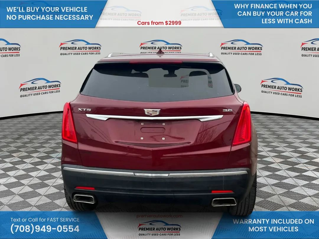 Used 2017 Cadillac XT5 Luxury w/ Driver Awareness Package FWD image 5