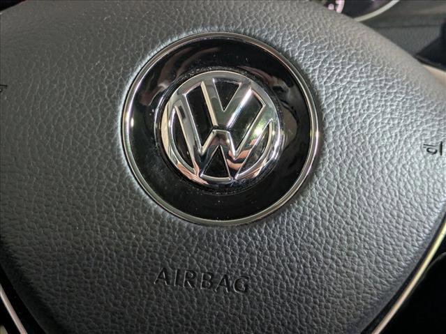 Used 2018 Volkswagen Golf S image 13