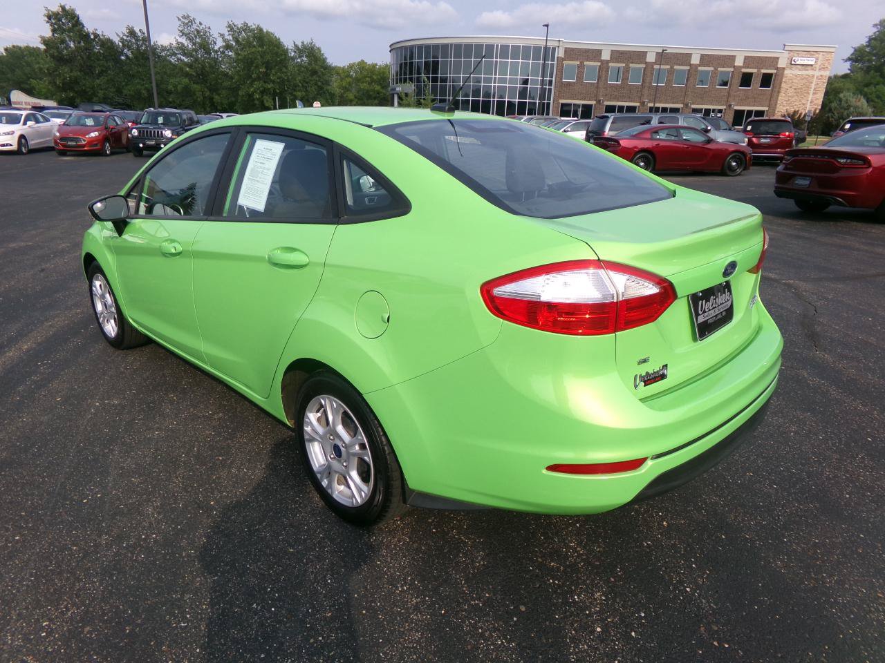 Used 2014 Ford Fiesta SE FWD image 5