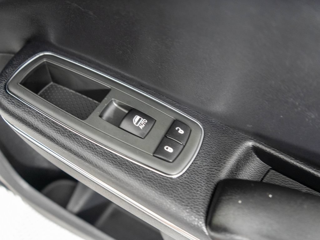 Used 2013 Dodge Charger SXT Plus AWD/4WD image 9