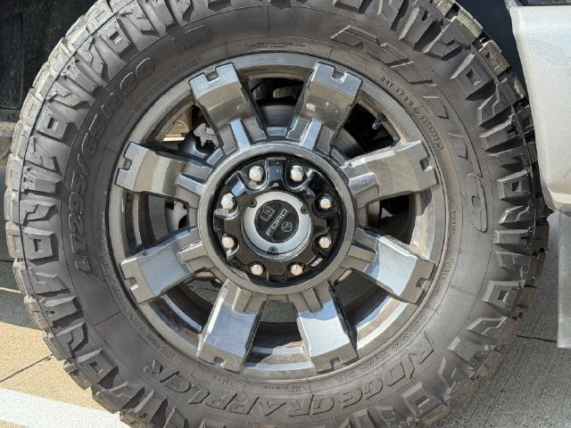 Used 2024 Ford F250 XL w/ STX Appearance Package AWD/4WD image 9