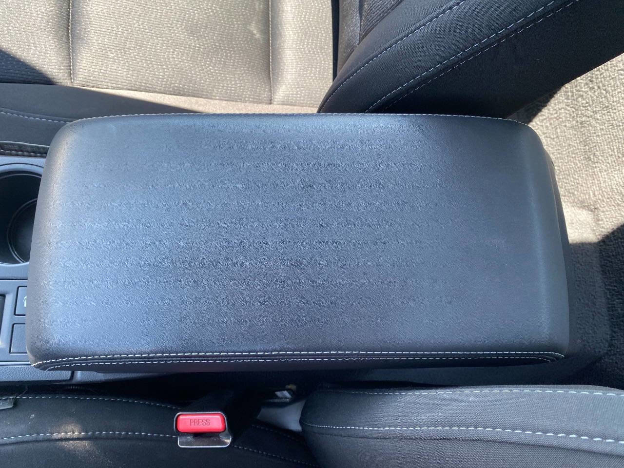 Used 2017 Subaru Legacy 2.5i Premium image 19