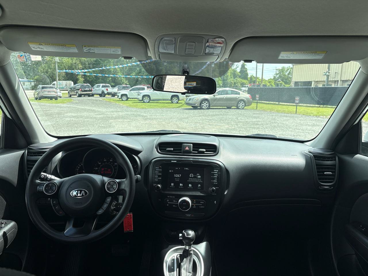 Used 2018 Kia Soul + FWD image 15