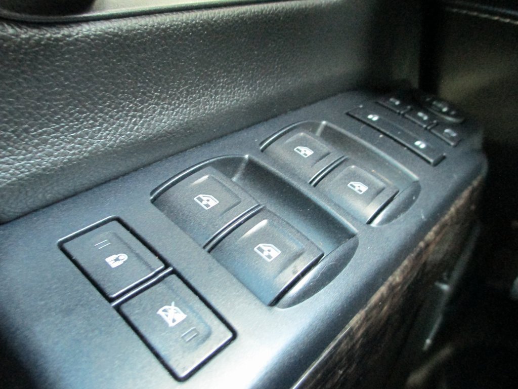 Used 2016 GMC Sierra 3500 Denali w/ Duramax Plus Package image 28