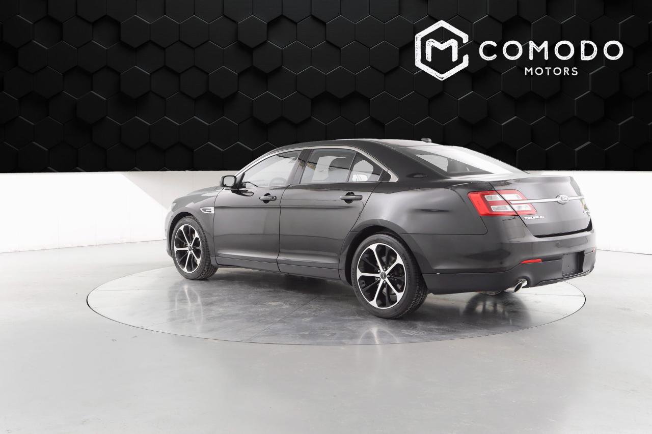 Used 2014 Ford Taurus Limited w/ Equipment Group 301A image 5