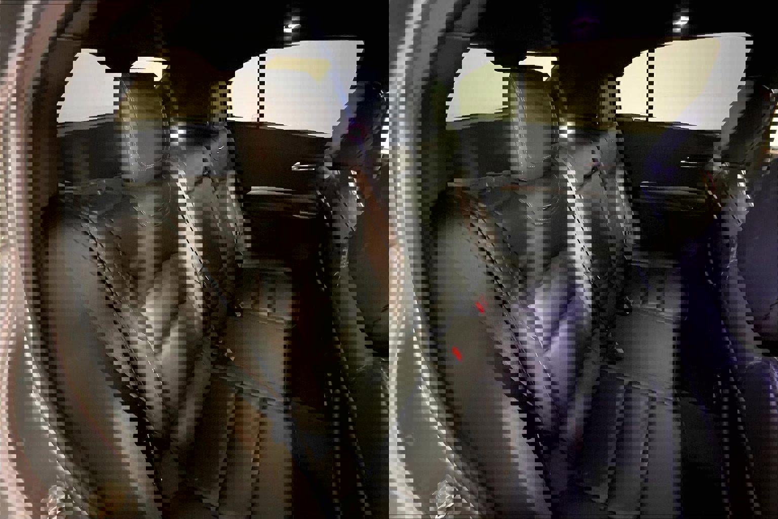 Used 2024 Cadillac XT4 Premium Luxury image 23