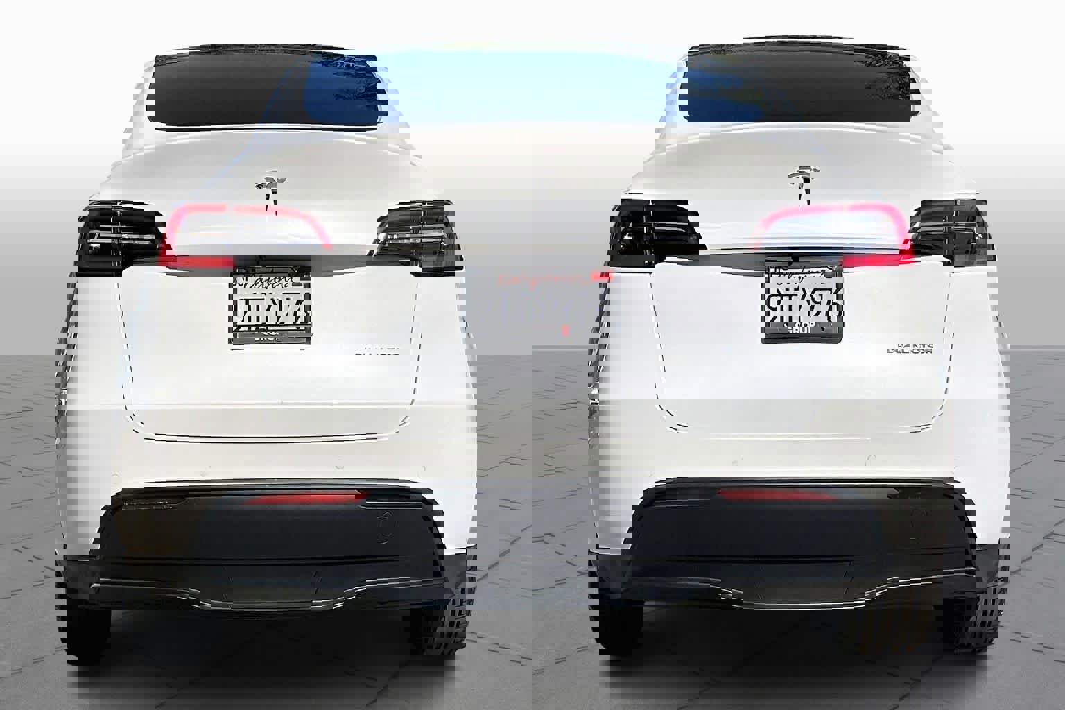 Used 2021 Tesla Model Y Long Range image 5