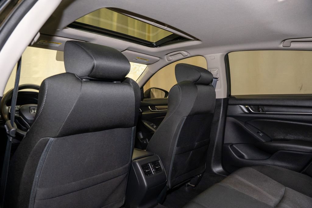 Used 2020 Honda Accord EX image 8