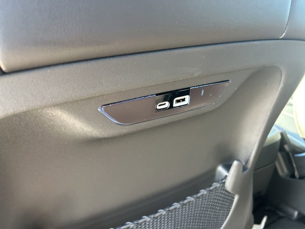 New 2026 Chrysler Pacifica Select FWD image 34