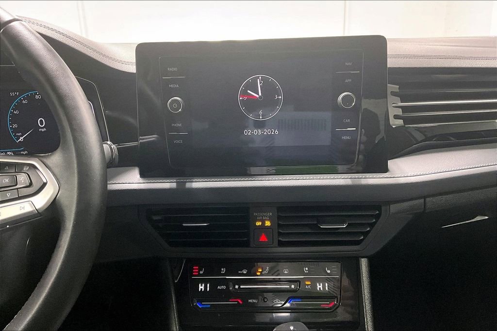 Used 2025 Volkswagen Jetta SEL image 8