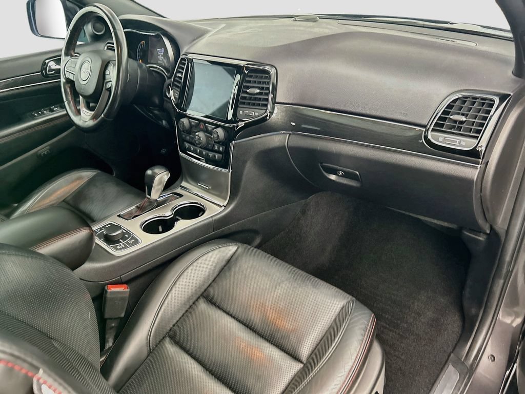 Used 2021 Jeep Grand Cherokee Trailhawk w/ Trailhawk Luxury Group AWD/4WD image 16